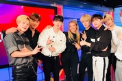 몬스타엑스 美 NBC 유명 연예프로인 '엑세스 할리우드' 스튜디오 녹화