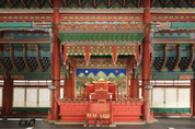 '경복궁 근정전' 내부, 한 달간 특별관람 할 수 있다