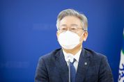 4·7 재보선 민주당 참패 관련 이재명 “준엄한 결과 마음 깊이 새길 것”