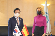 한국-스페인 국회의장, 문화교류확대 의견 모아