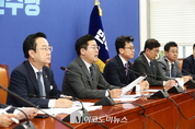 「M포토」 박찬대, “이진숙, ‘2인 체제’에서 이사 선임...민주주의에 대한 폭거”