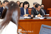 「M포토」 오유경 식약처장, 비만치료제 위고비 관련 “복지부와 협의할 것”