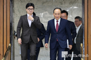 「M포토」 한동훈, “민주, ‘판사 겁박 무력시위’ 중단해야”