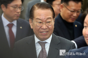 「M포토」 비상의원총회 참석하는 권영세