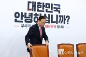 「M포토」 비대위 참석하는 권영세