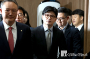 「M포토」 국회 소통관 찾은 한동훈