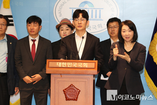 「M포토」 탈북민 단체, 김문수 지지 선언