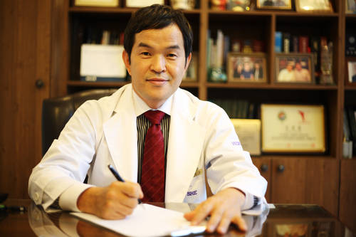 허쉬성형외과 정영춘 대표원장