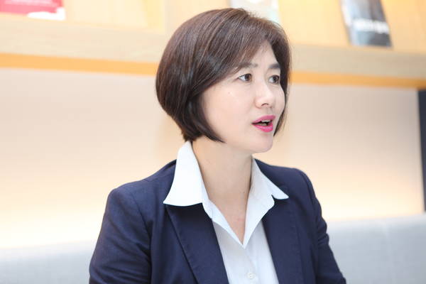 동아오츠가 이진숙 마케팅본부 이사
