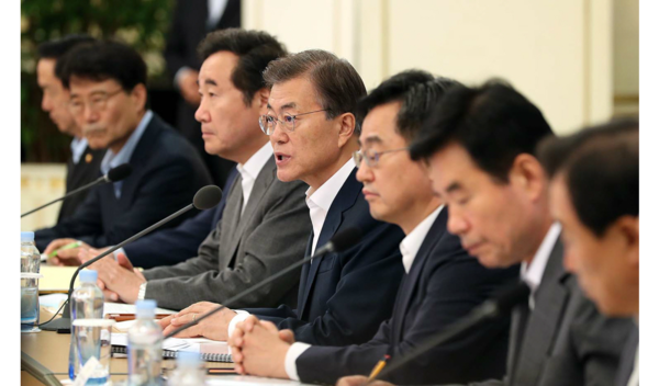 지난 20~21일 열린 '2017 국가재정전략회의'에서 문재인 대통령이 발언하고 있다.(사진 : 청와대)