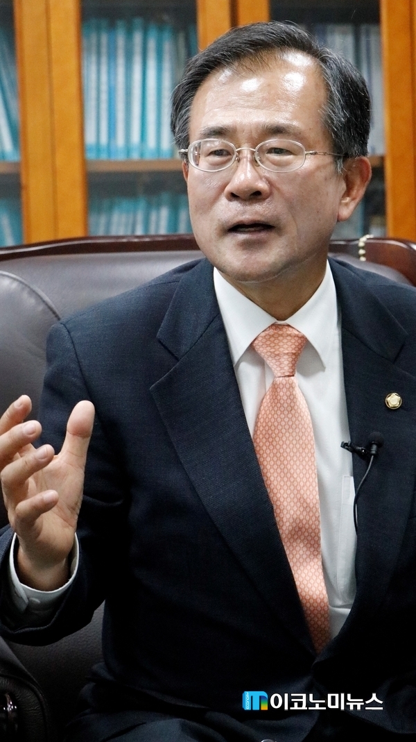 M이코노미 사진DB