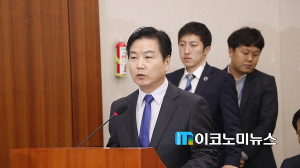 홍종학 중소벤처기업부 장관 후보자