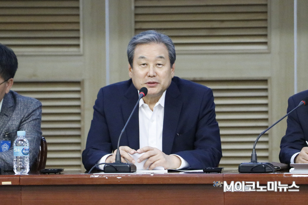 김무성 자유한국당 의원 <사진 : M이코노미뉴스DB>