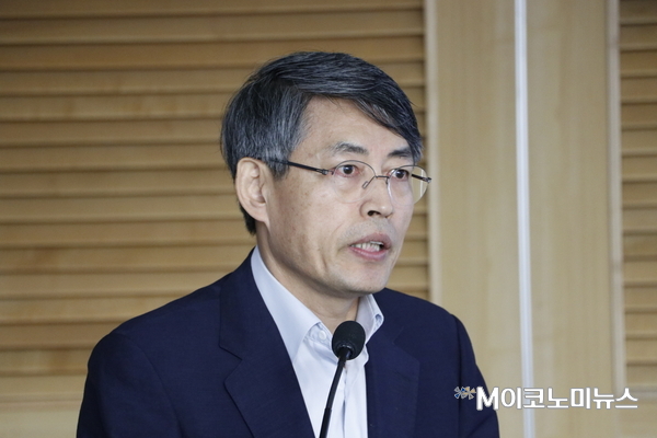 서순탁 서울시립대학교 도시행정학과 교수
