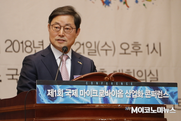 안봉락 대한마이크로바이옴협회장