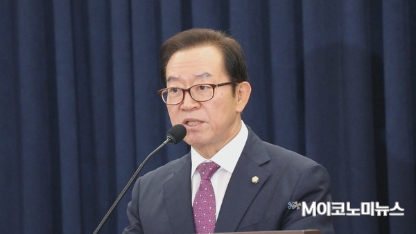 개회사 하는 자유한국당 이종배 의원(충북 충주) <사진 : 김선재 기자>