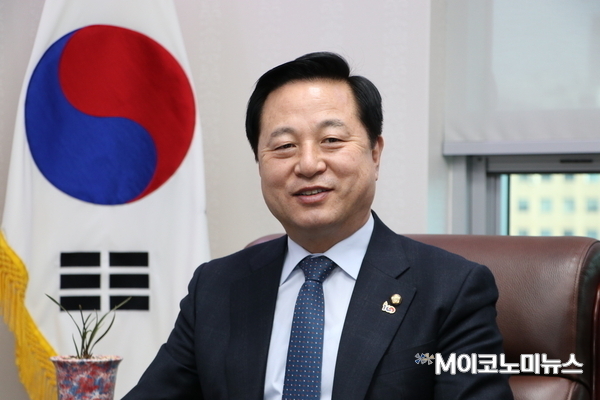 김두관 의원