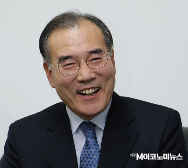 M이코노미 사진DB