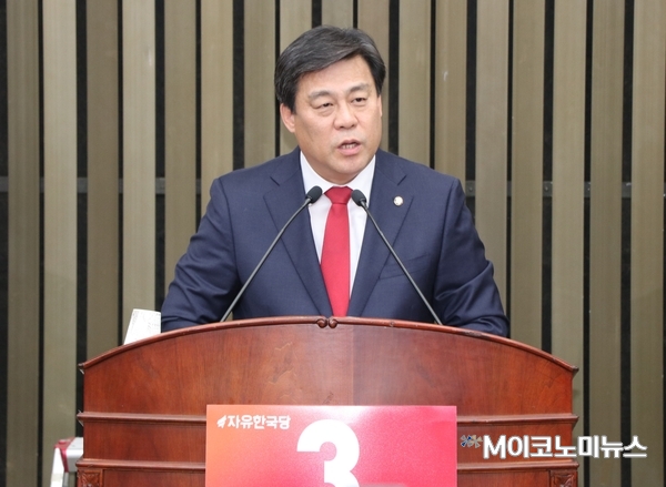 정견발표하는 김선동 의원<사진 : 박홍기 기자>