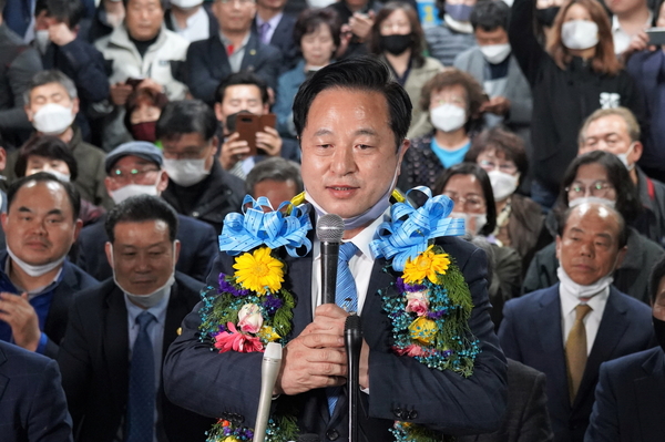사진-김두관 당선인 측 제공