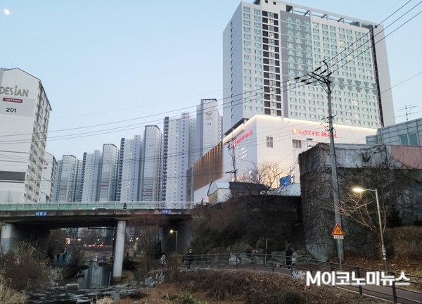 용인 수지구 성복역롯데캐슬골드타운