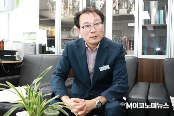 이규만 교장