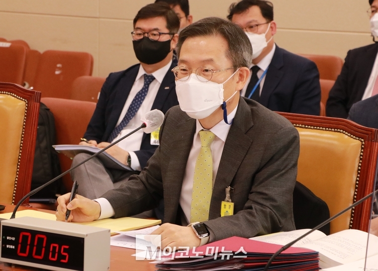 이종호 과학기술통신부 장관