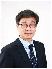 오한석<br>
단국대학교 초빙교수<br>
미래융합연구원 연구전략센터장<br>
과학기술정보통신부 청렴옴부즈만위원회 위원 