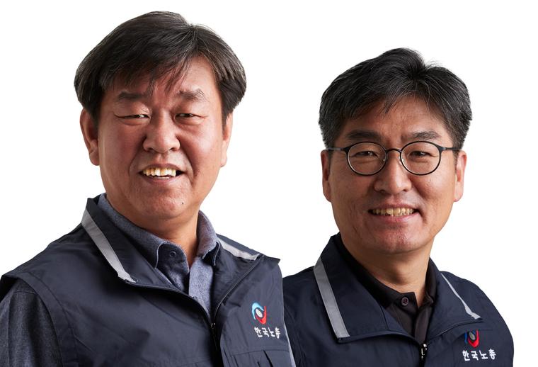 왼쪽부터 한국노총 김만재 위원장 후보와 러닝메이트인 박해철 사무총장 후보 <사진 : 캠프 측 제공>