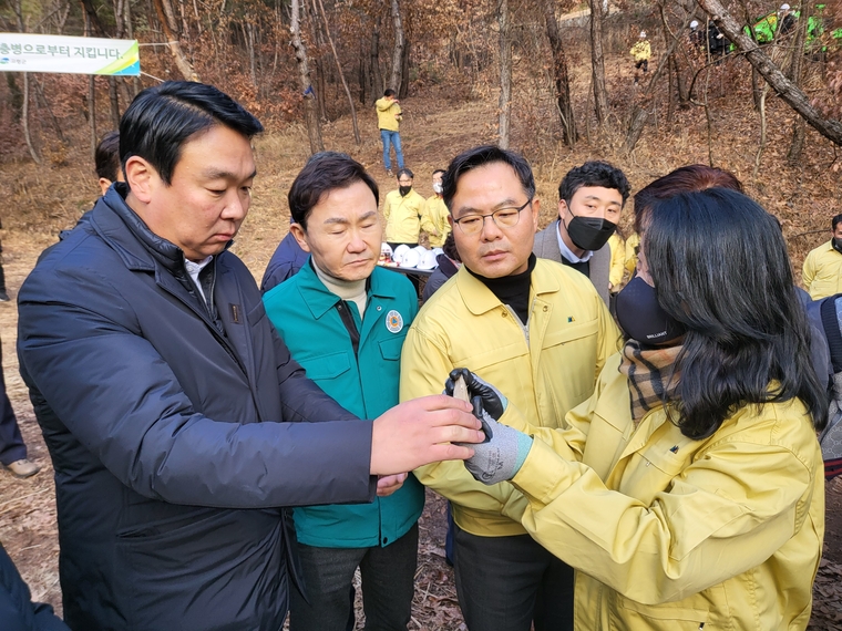 정 의원실 제공