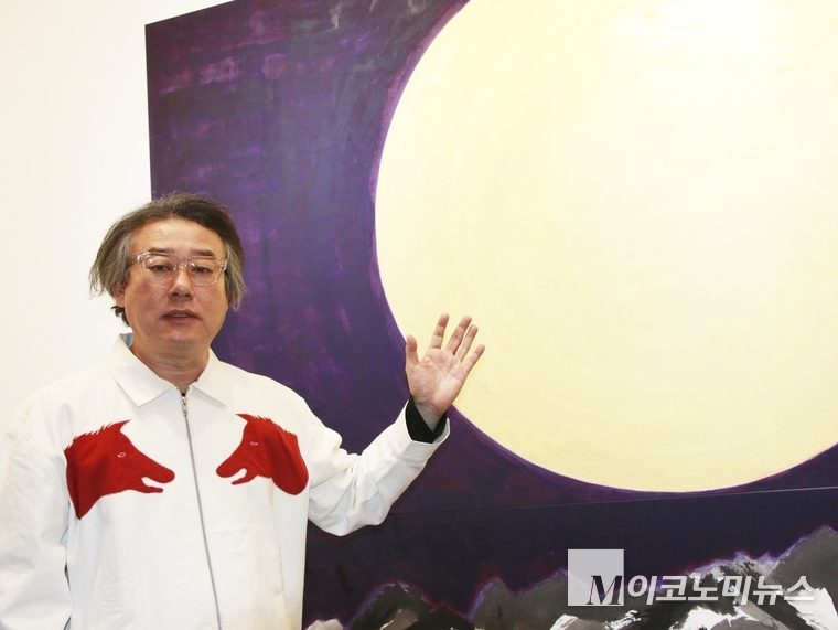 이건수 총감독(전남 국제수묵비엔날레 큐레이터)