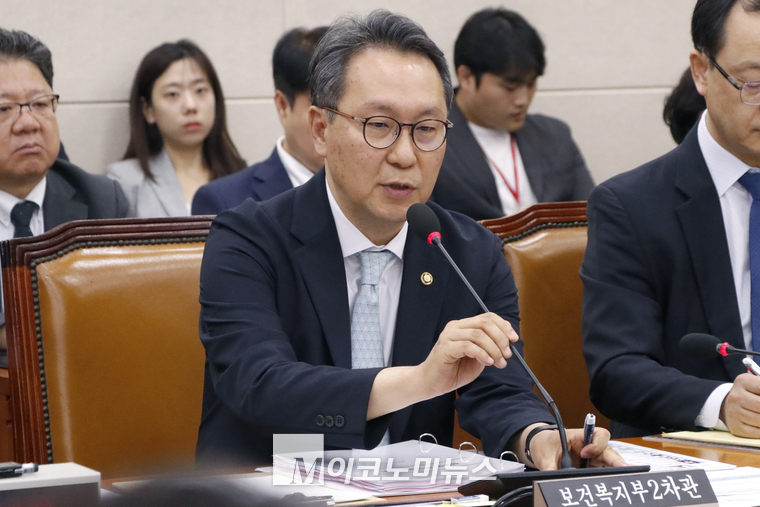 박민수 보건복지부 제2차관이 본건복지위에 참석해 발언하고 있다. (사진=최동환 기자)