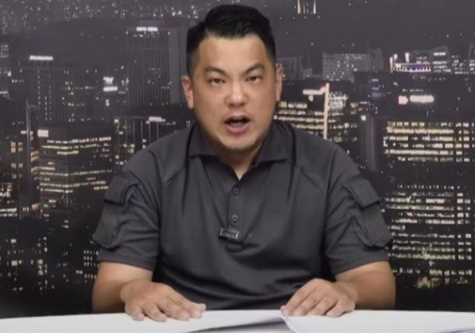 유튜버 카라큘라가 허웅 전 여자친구로부터 고소를 당했다. (사진=카라큘라 유튜버 영상 캡처 )