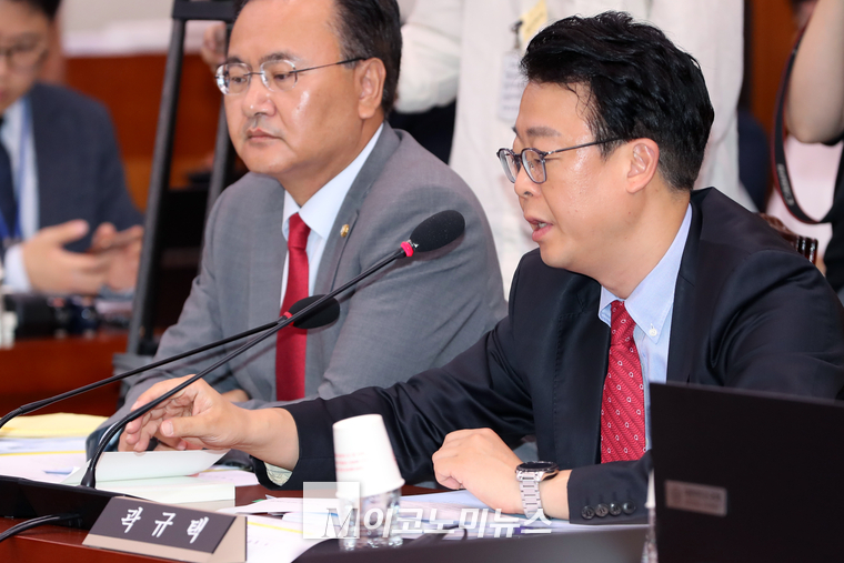 곽규택 국민의힘 의원이 지난31일 법사위 전체회의에서 발언하고 있다. (사진=최동환 기자)