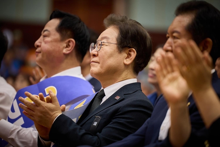 이재명 더불어민주당 당대표 후버. (이재명 페이스북)