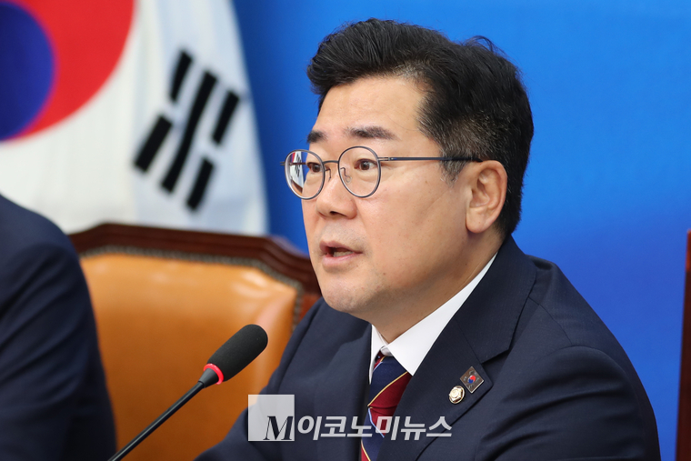 박찬대 더불어민주당 당대표 직무대행 겸 원내대표. (사진=최동환 기자)