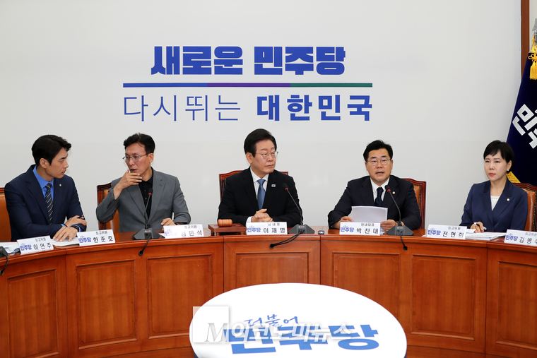 더불어민주당이 21일 최고위원회의를 국회 본청에서 열고 있다. (사진=최동환 기자)