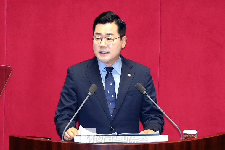 박찬대 더불어민주당 원내대표가 4일 국회 교섭단체 대표연설을 하고 있다. (사진=최동환 기자)