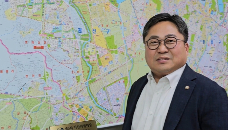 수원특례시의회 도시환경위원회 박현수(국민의힘, 금곡동·호매실동·평동·평리동·고색동·오목천동) 의원 <강소하 기자>