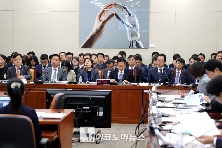 정보통신산업진흥원 등 국정감사에 강도현 과학기술정보통신부 제2차관 등이 참석했다. (사진=최동환 기자)