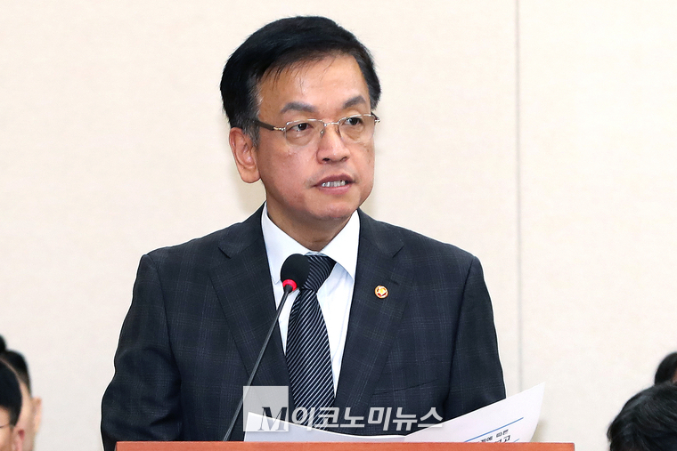 최상목 부총리 겸 기획재정부 장관이 28일 기획재정위원회 종합국정감사에서 업무보고하고 있다. (사진=최동환 기자)