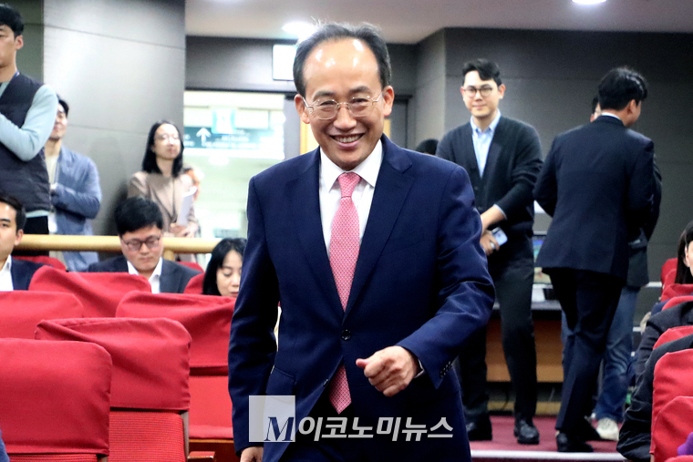 추경호 국민의힘 원내대표가 토론회에 참석하고 있다. (사진=최동환 기자)