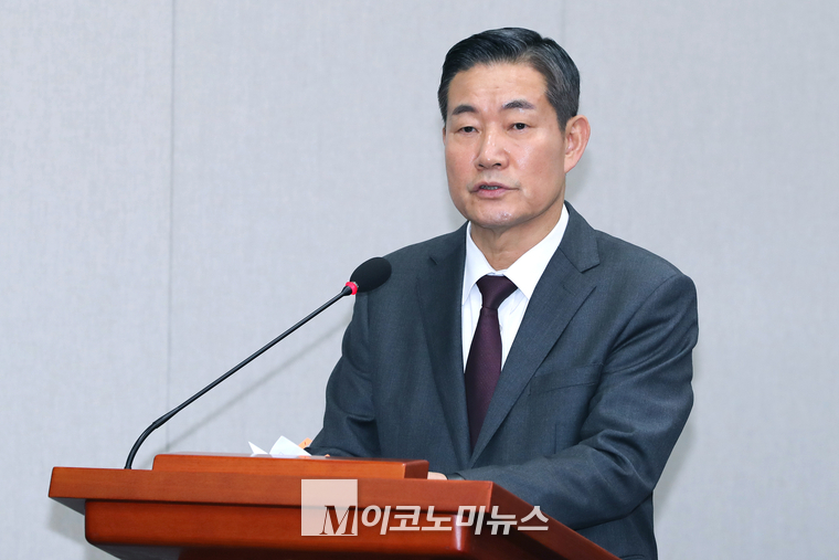 신원식 국가안보실장이 1일 국회 운영위 국정감사에서 업무보고하고 있다. (사진=최동환 기자)