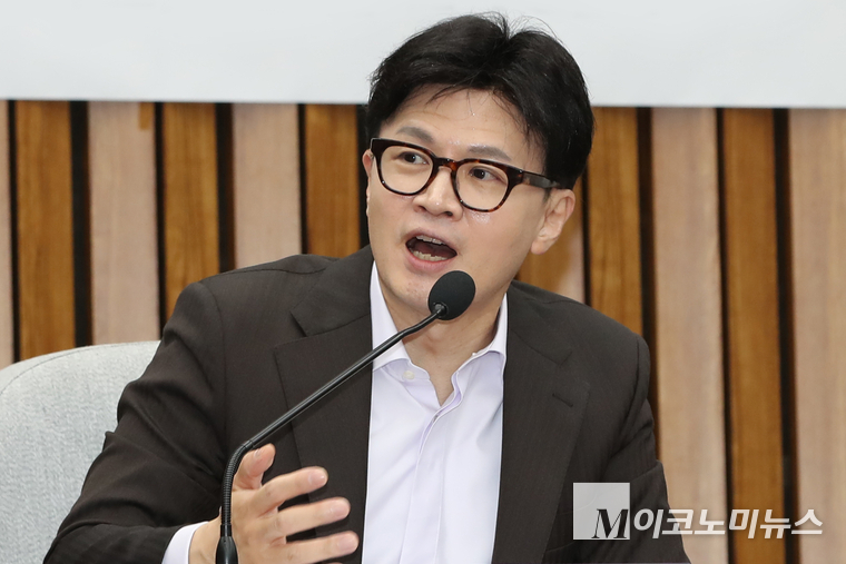한동훈 국민의힘 대표가 지난 12일 열린 이재명 민주당 대표 사법방해 저지 긴급대책회의에서 발언하고 있다. (사진=최동환 기자)