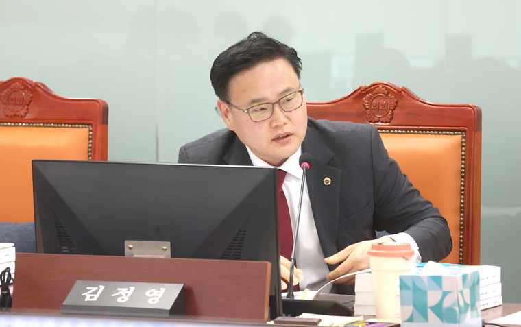 사진 <경기도의회 제공>