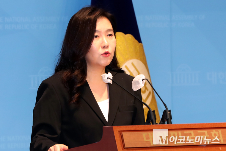 강유정 더불어민주당 원내대변인. (사진=최동환 기자)