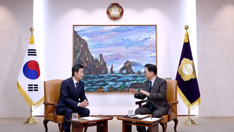 우원식 국회의장 인터뷰 사진. (국회사무처)