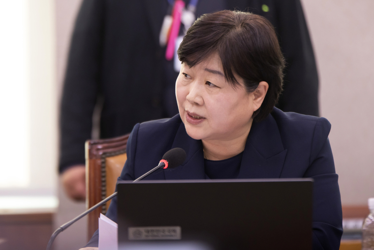 서영교 더불어민주당 의원이 10일 법사위 전체회의에서 발언하고 있다. 사진=서영교 의원실