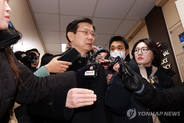 <strong>경찰 3차 출석 요구에 응한 박종준 경호처장. 사진=연합뉴스 </strong>