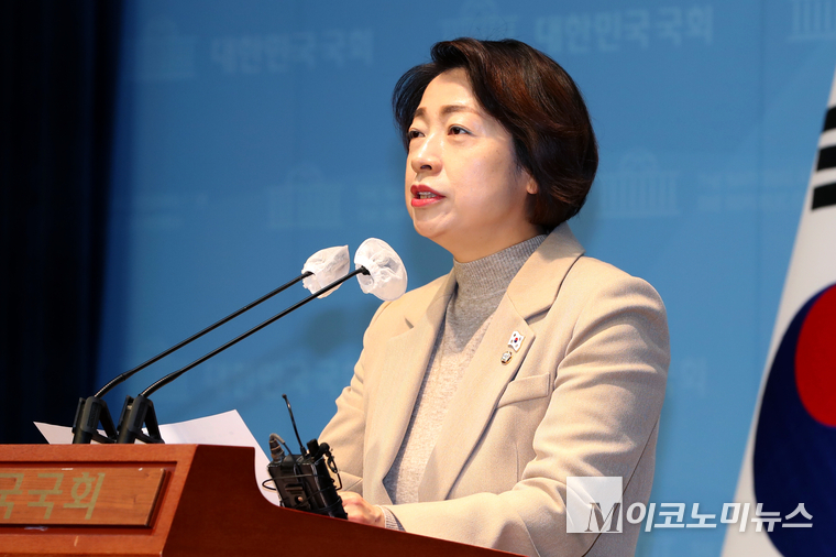 황정아 더불어민주당 대변인. 사진=최동환 기자